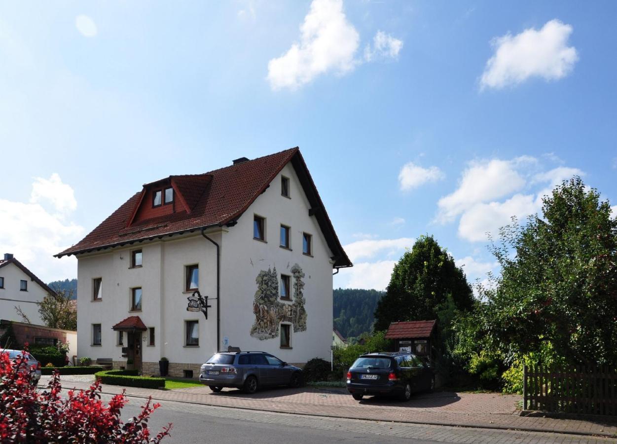 Landhotel Zur Pferdetraenke Schleid Esterno foto