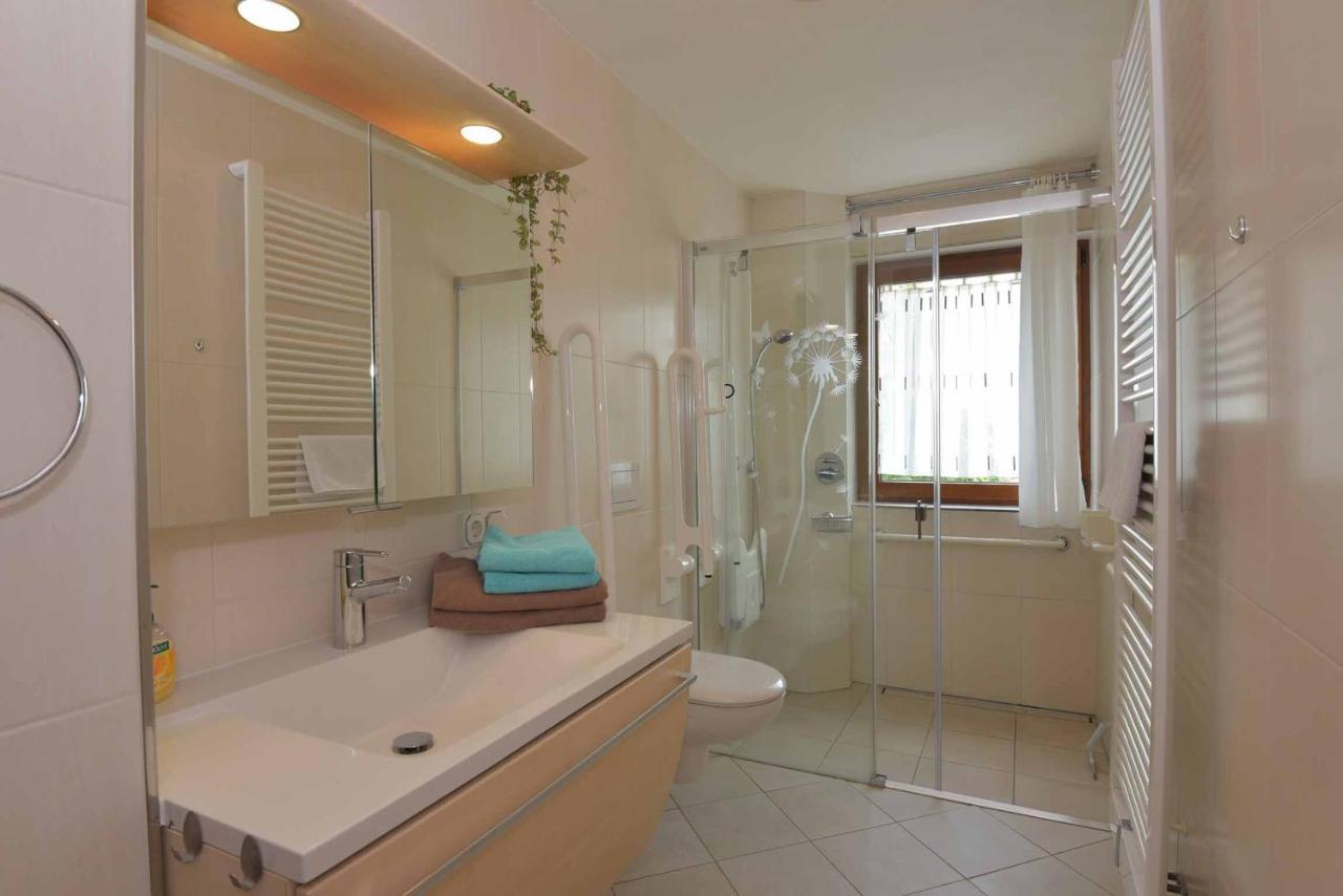 Landhotel Zur Pferdetraenke Schleid Esterno foto